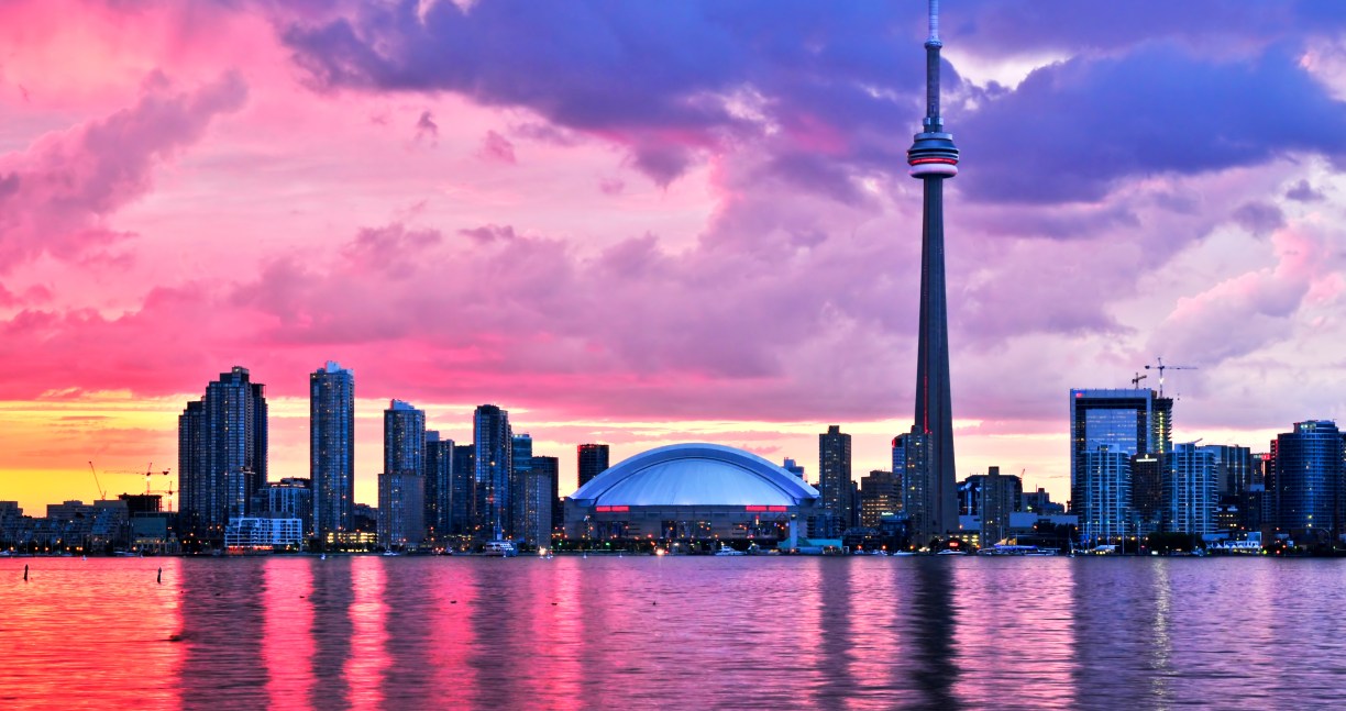 Sports in Toronto, Go to Rogers Centre, Chelsea Hotel, Toronto