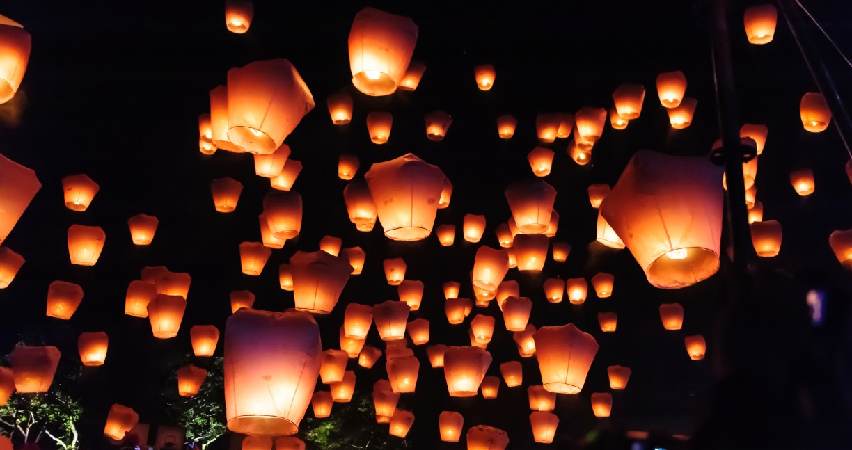 At Pingxi Lantern Festival, wishes light up the Taiwan sky