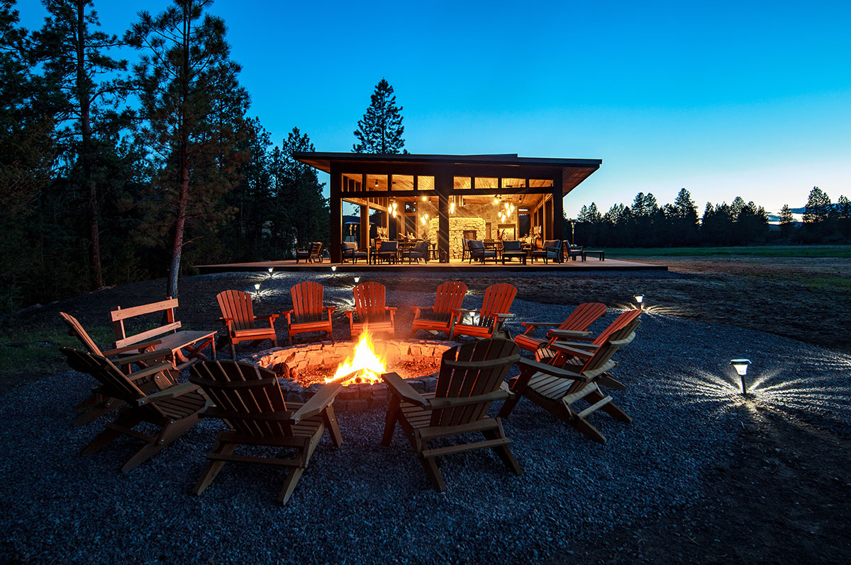 12 Best Glorious Glamping Resorts & Vacations In The United States ...