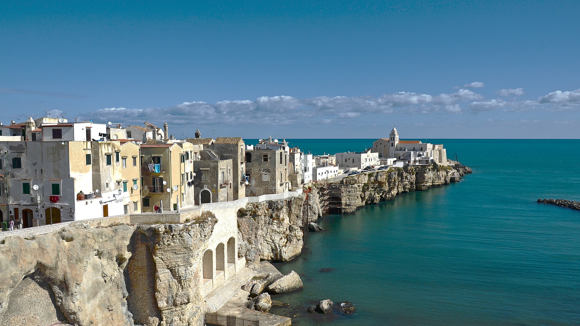 20 bellissime città sul mare in Italia | Skyscanner Italia